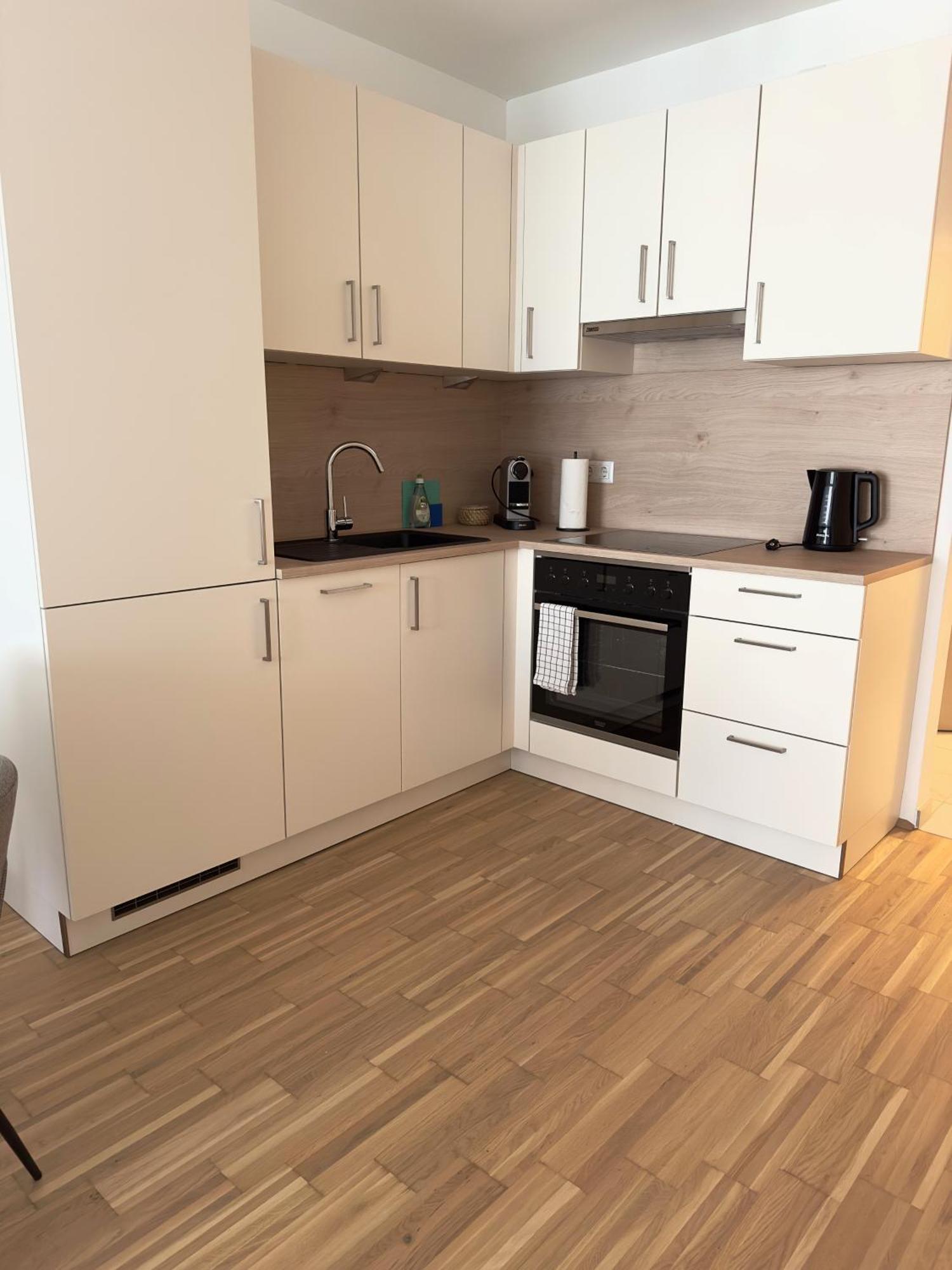 Coho City Apartments Mit Hauseigener Tiefgarage Wien Eksteriør billede