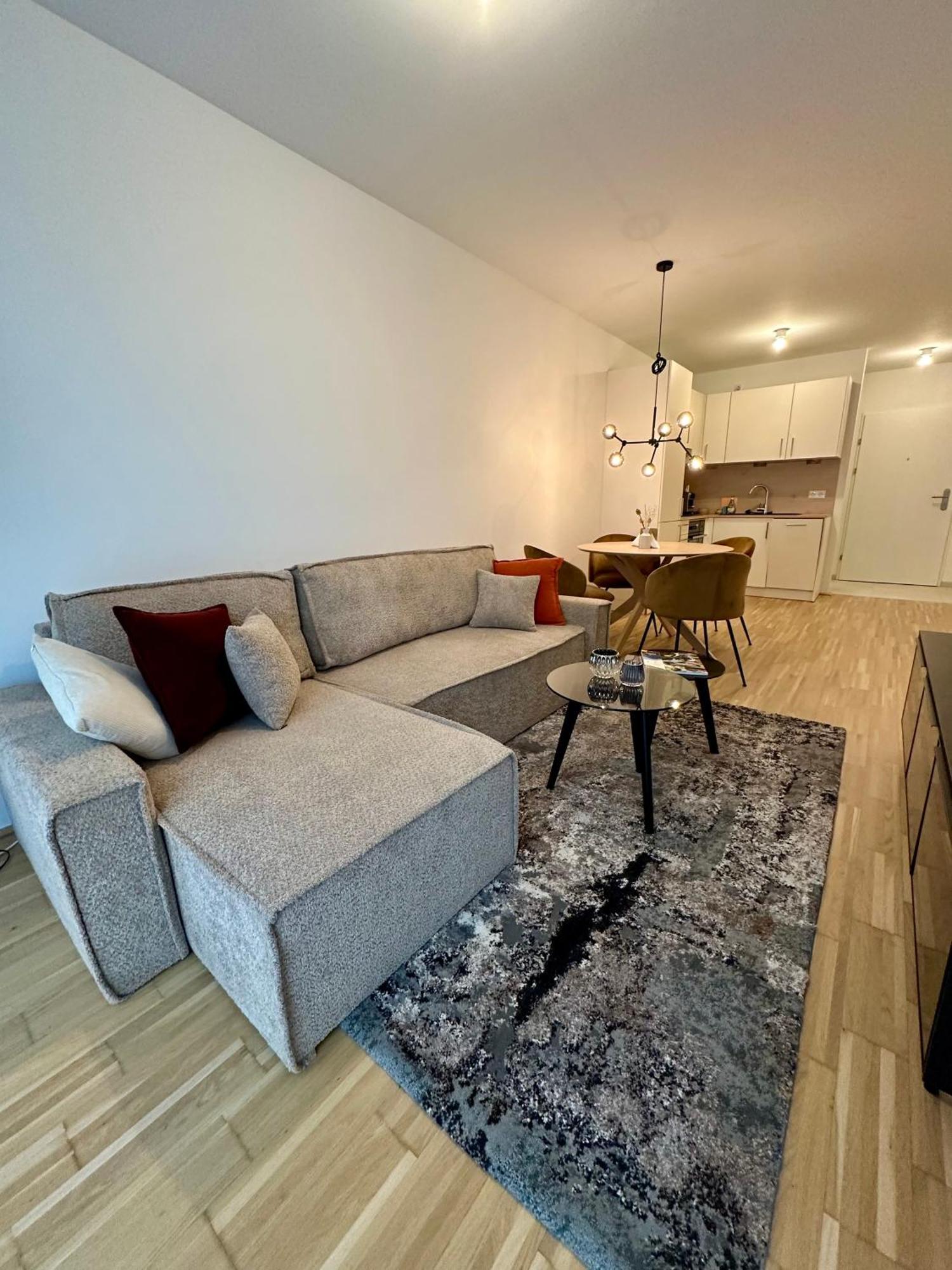 Coho City Apartments Mit Hauseigener Tiefgarage Wien Eksteriør billede