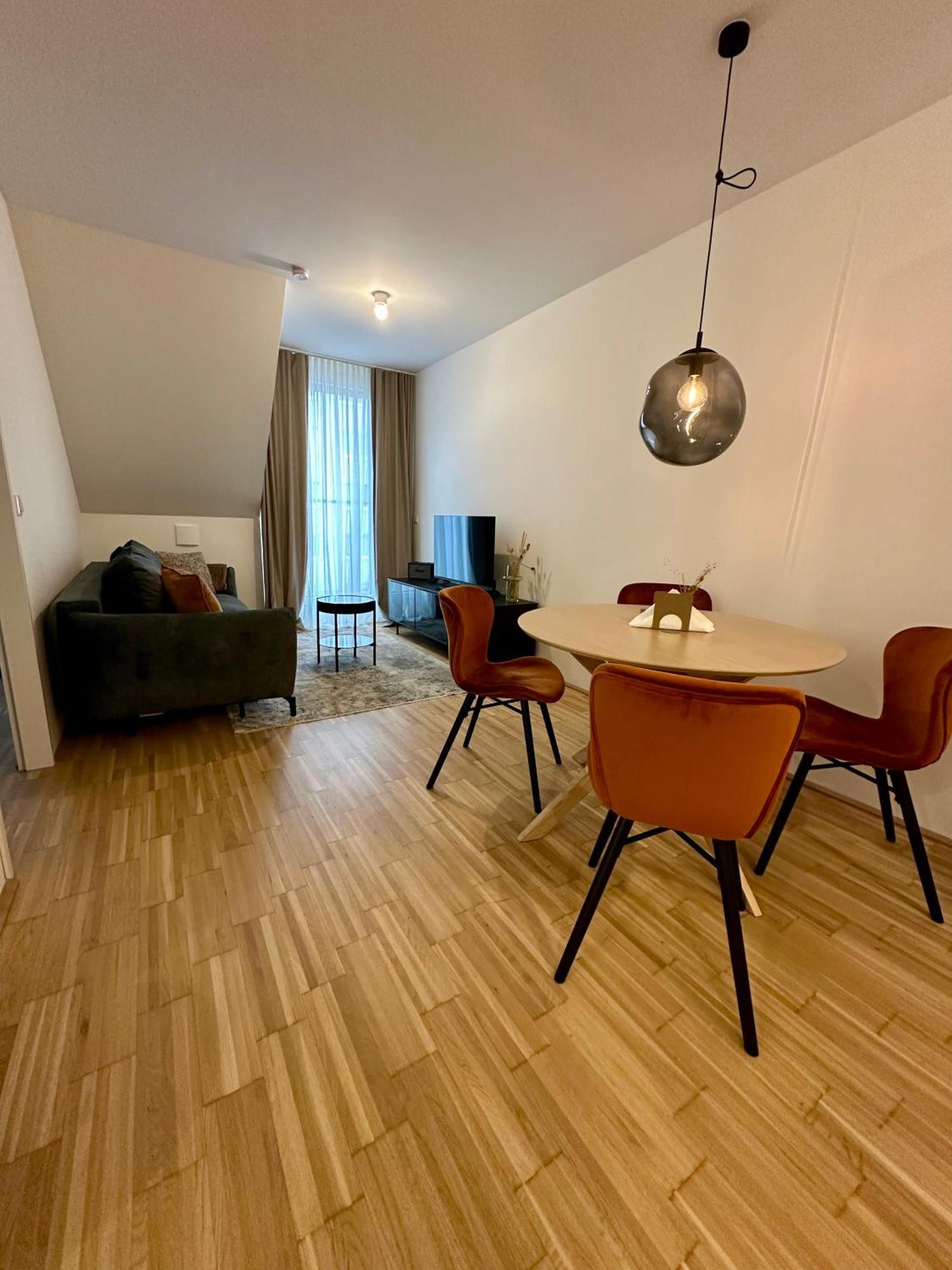Coho City Apartments Mit Hauseigener Tiefgarage Wien Eksteriør billede