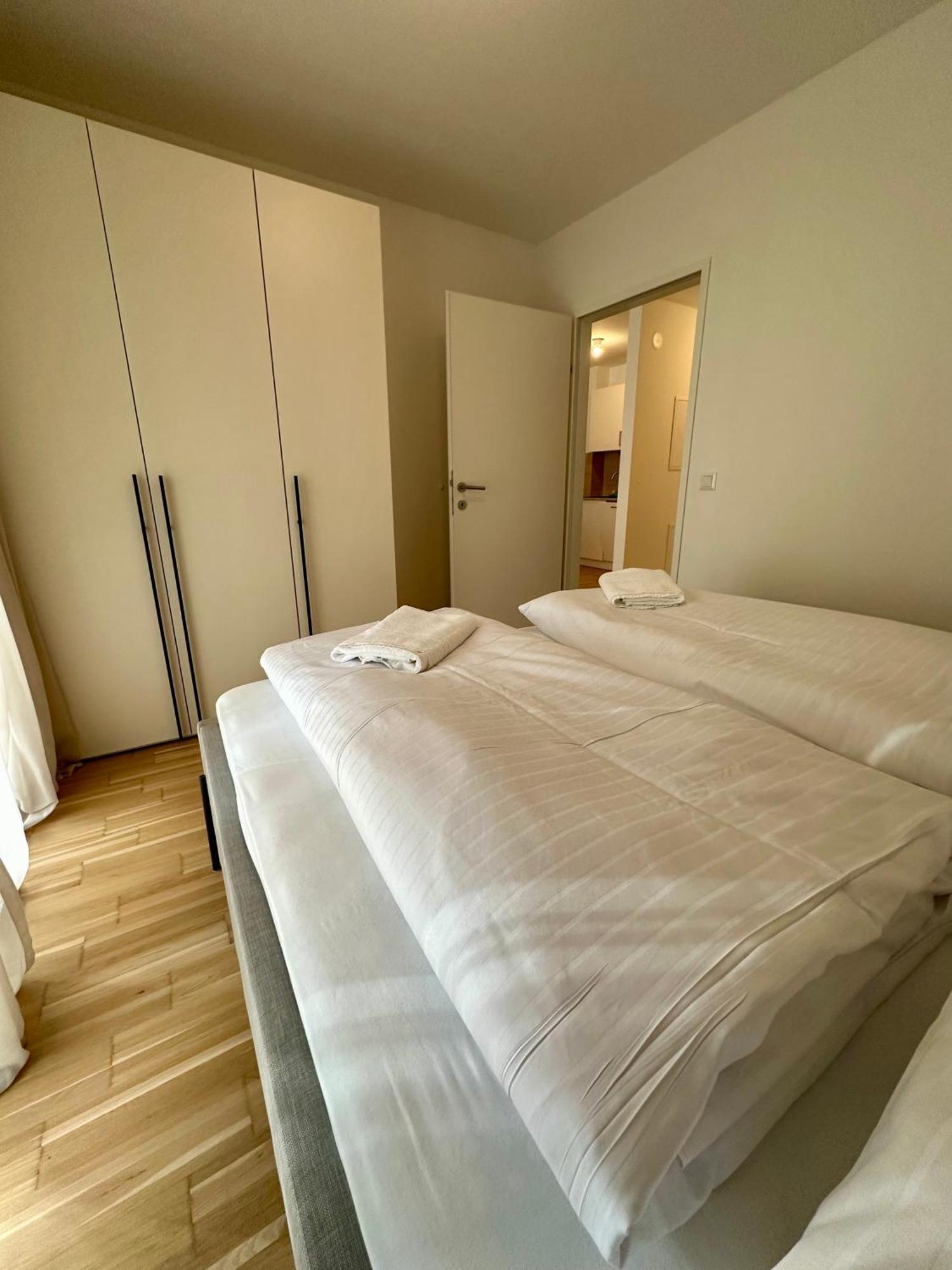 Coho City Apartments Mit Hauseigener Tiefgarage Wien Eksteriør billede
