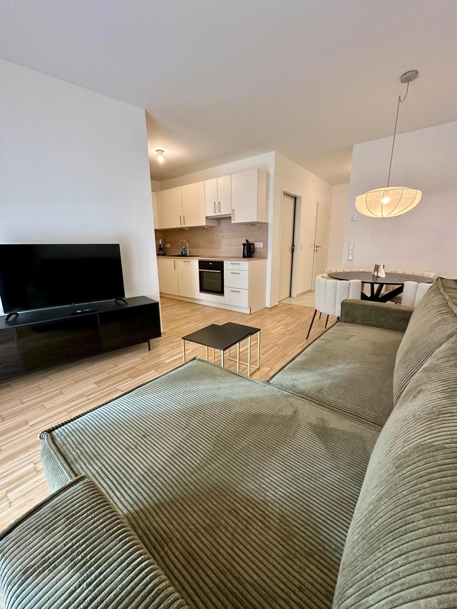 Coho City Apartments Mit Hauseigener Tiefgarage Wien Eksteriør billede