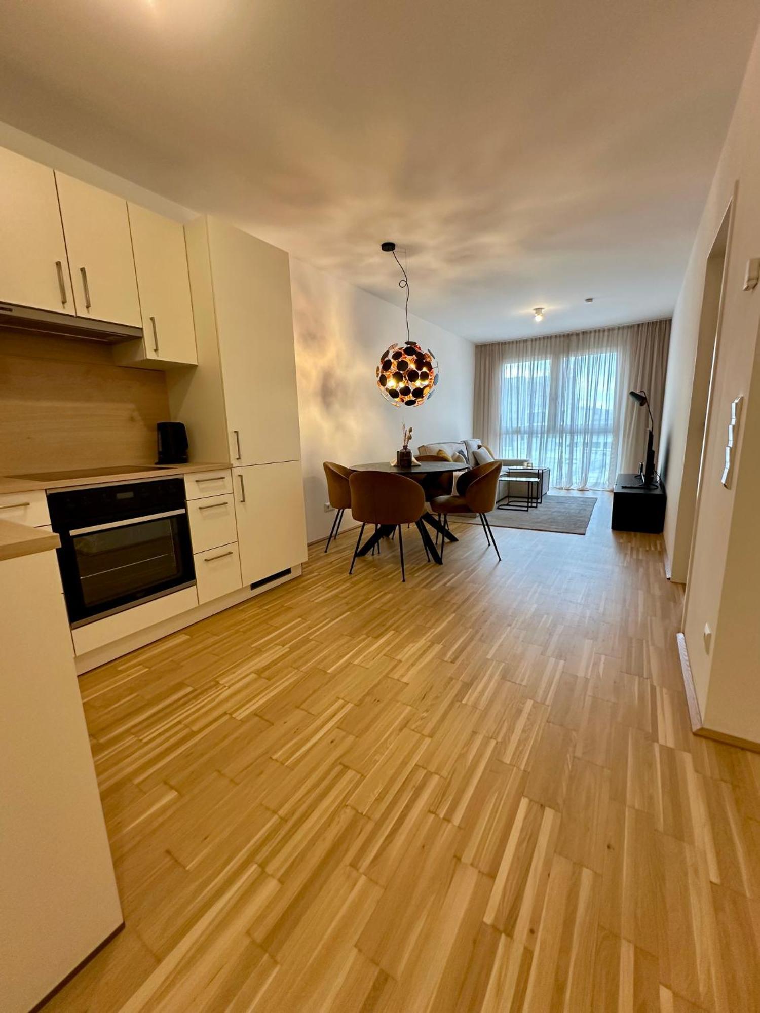 Coho City Apartments Mit Hauseigener Tiefgarage Wien Eksteriør billede